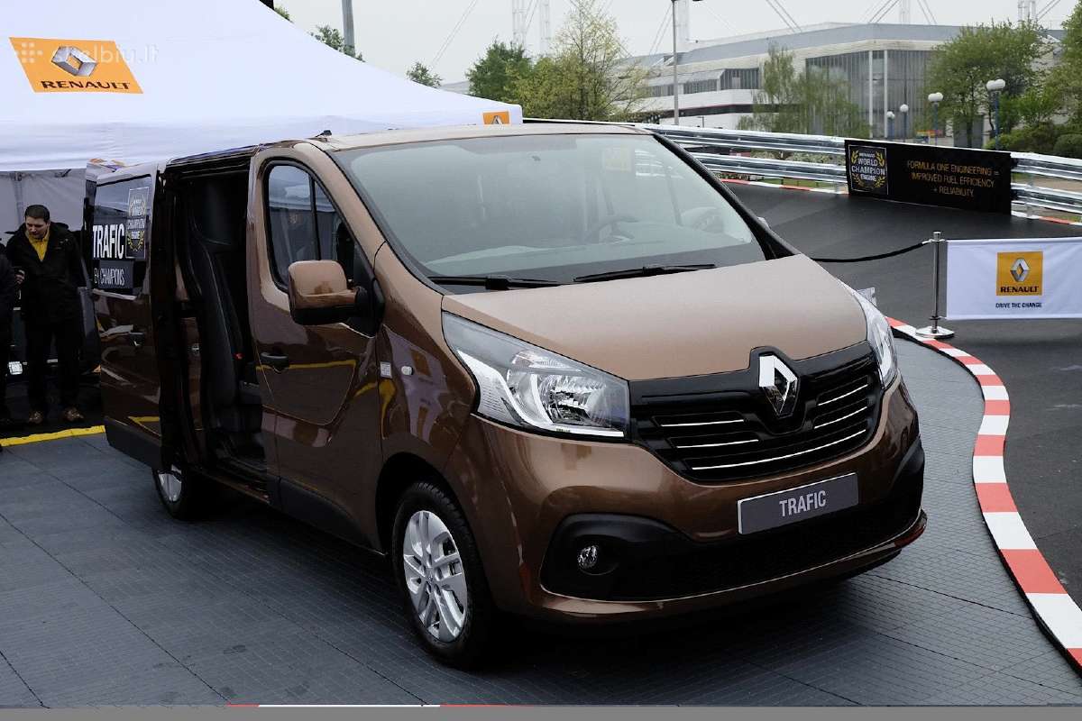 Keleivinių, Krovininių, Lengvųjų automobilių nuoma - nuotraukos Nr. 5