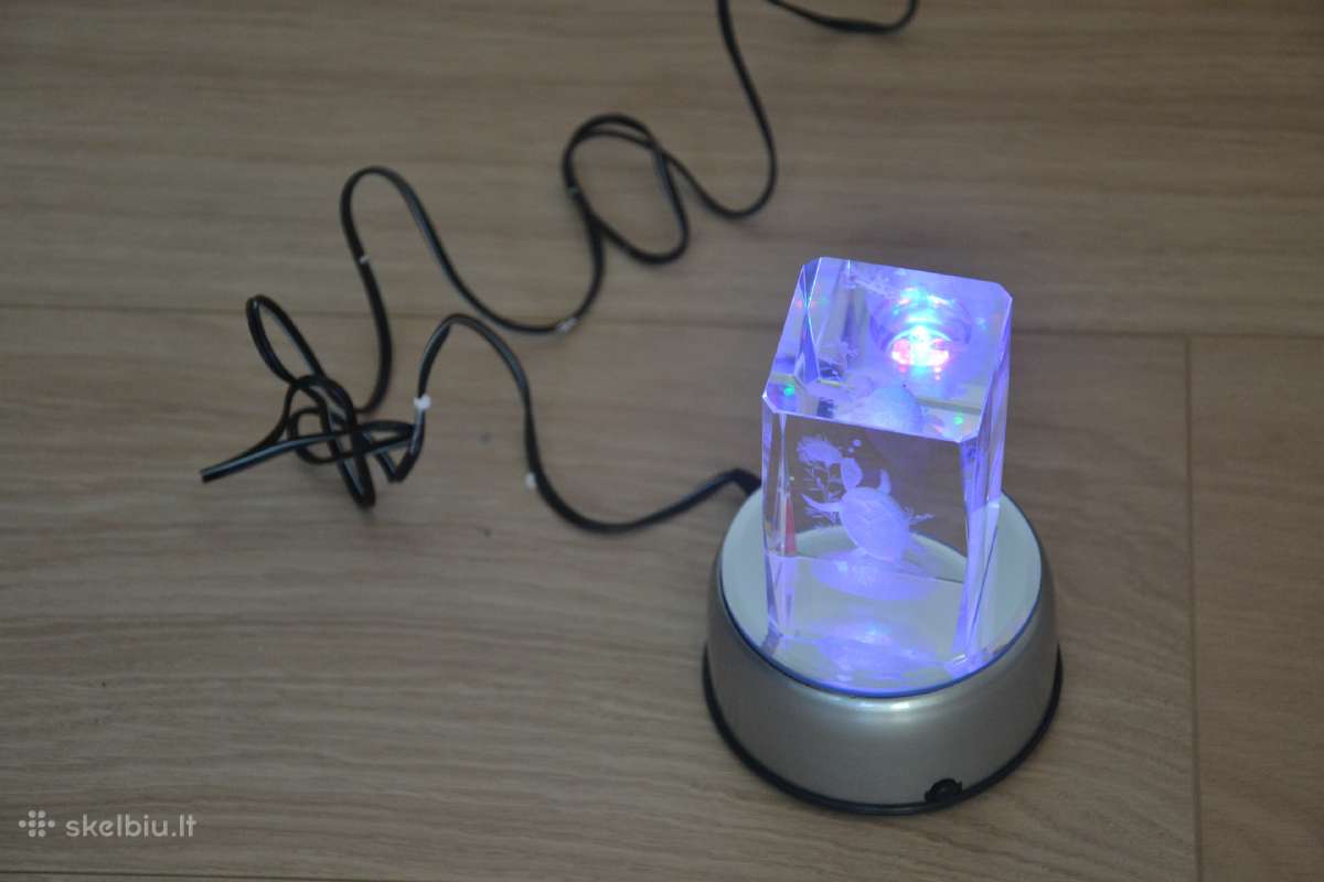 Kristalų ir org stiklo statulelių stovas su led - nuotraukos Nr. 2