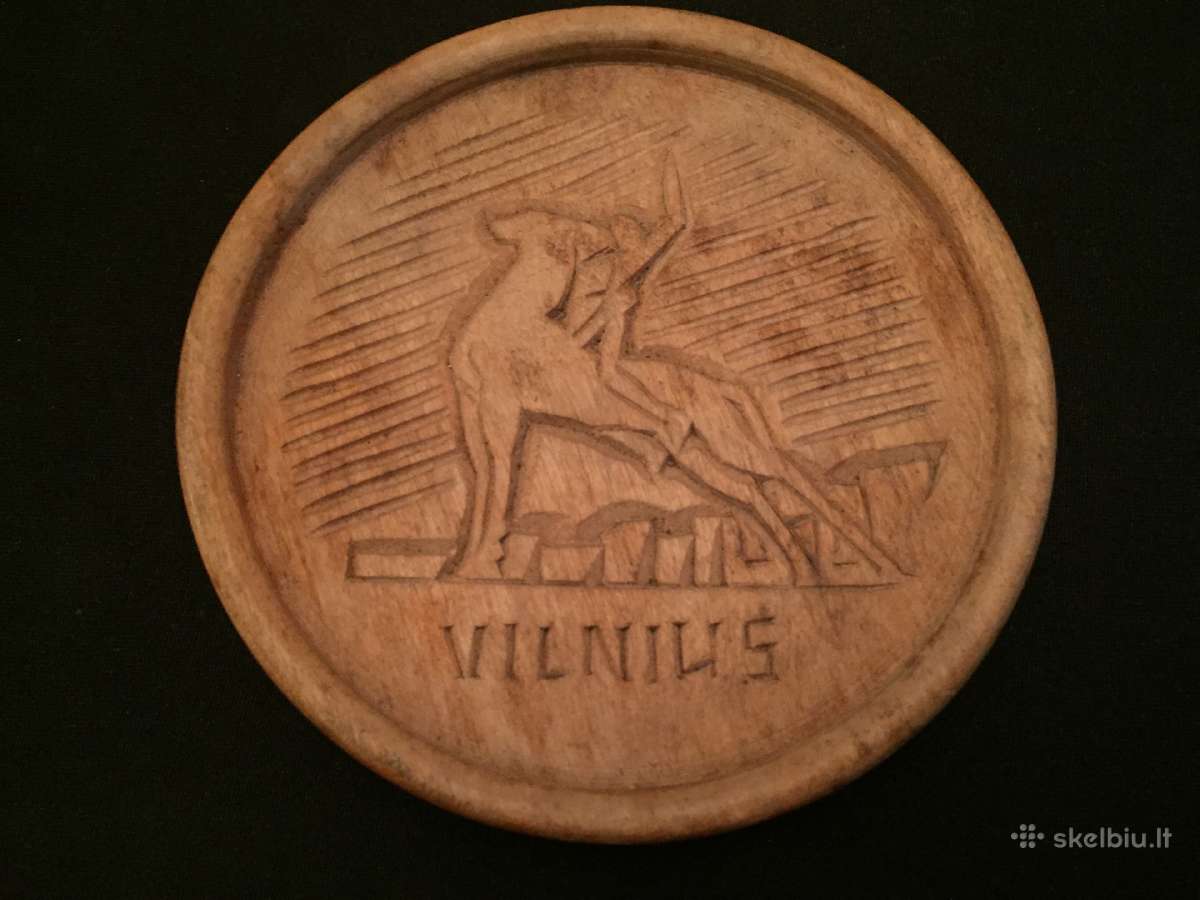 Medine lekste , drozinys ~1965 m.