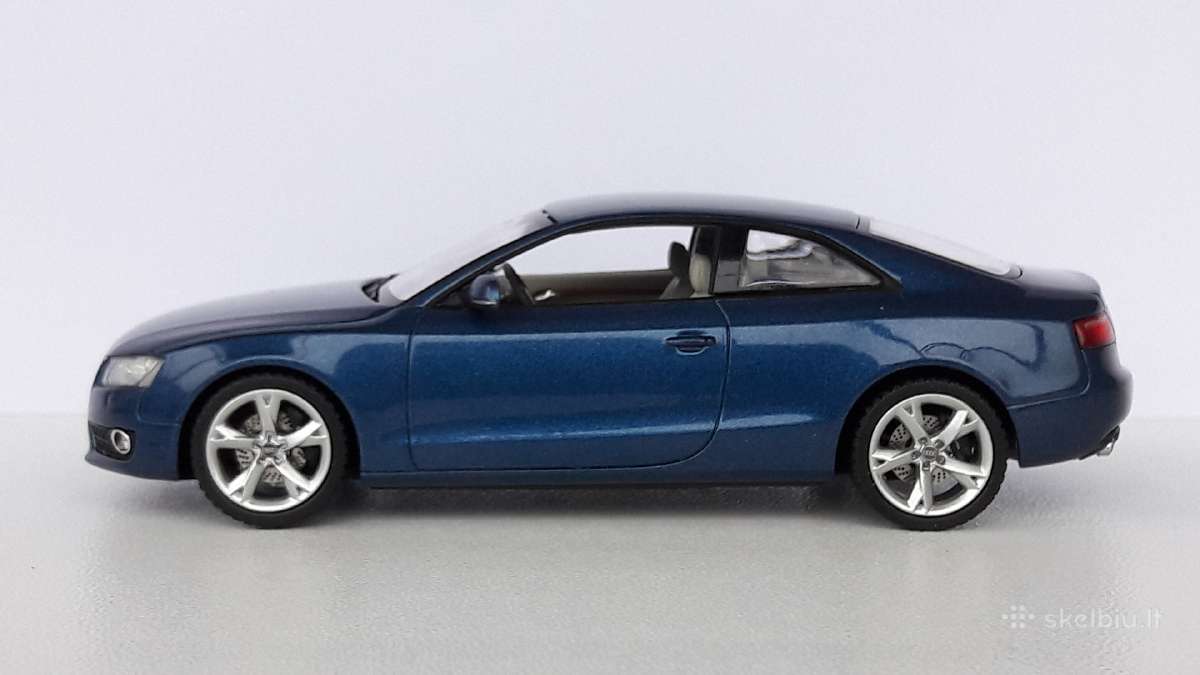 1/43 modeliukai Audi A5 B8