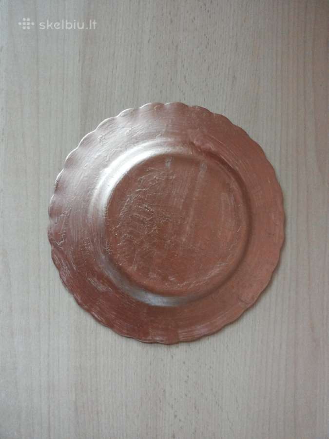 Dekupažo technika dekoruota lėkštė Kalėdoms - nuotraukos Nr. 2