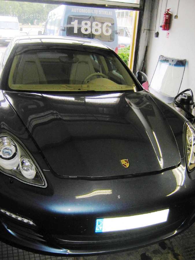 Automobilių stiklų keitimas,remontas Vilniuje - nuotraukos Nr. 5