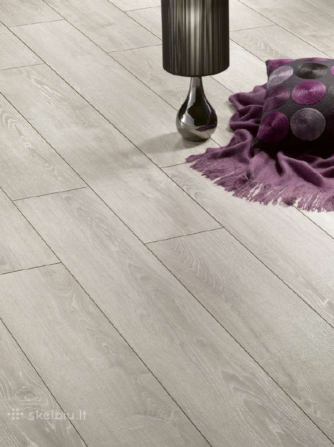 Drėgmei atsparesnis laminatas,33-34klasė ir Eglutė - nuotraukos Nr. 4