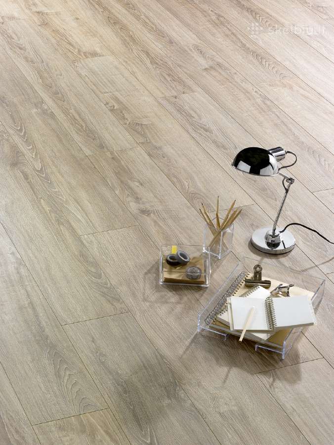 Drėgmei atsparesnis laminatas,33-34klasė ir Eglutė - nuotraukos Nr. 12