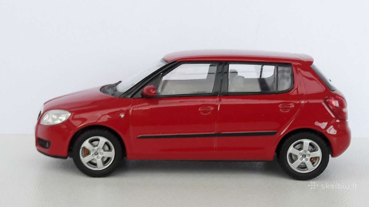 1/43 modeliukai Škoda Fabia Mk2 - nuotraukos Nr. 2