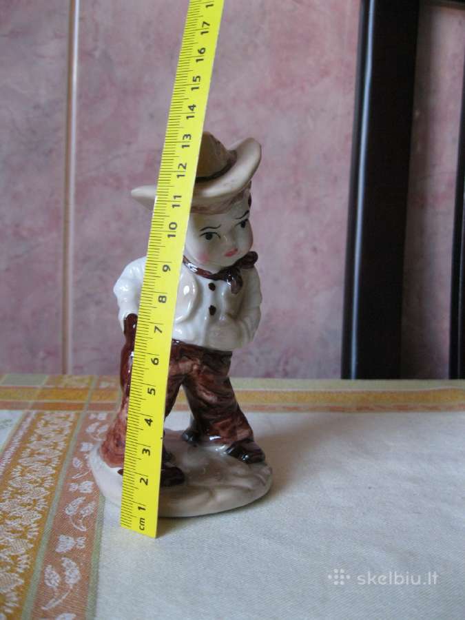 Porceliano statulele - labai grazi.zr. foto. . - nuotraukos Nr. 2