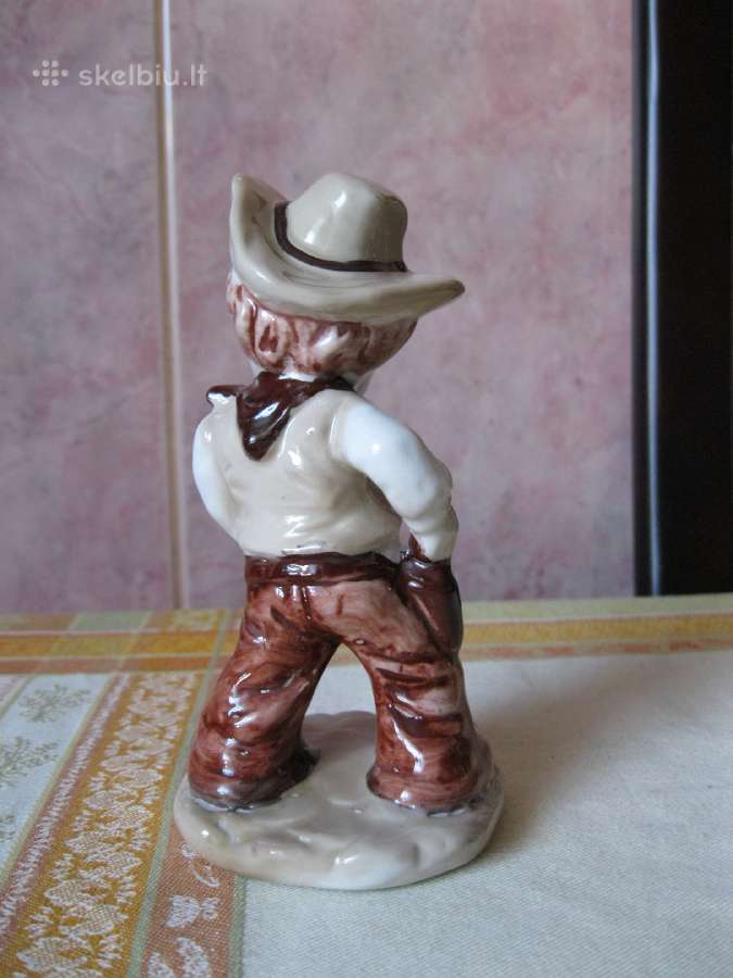 Porceliano statulele - labai grazi.zr. foto. . - nuotraukos Nr. 5
