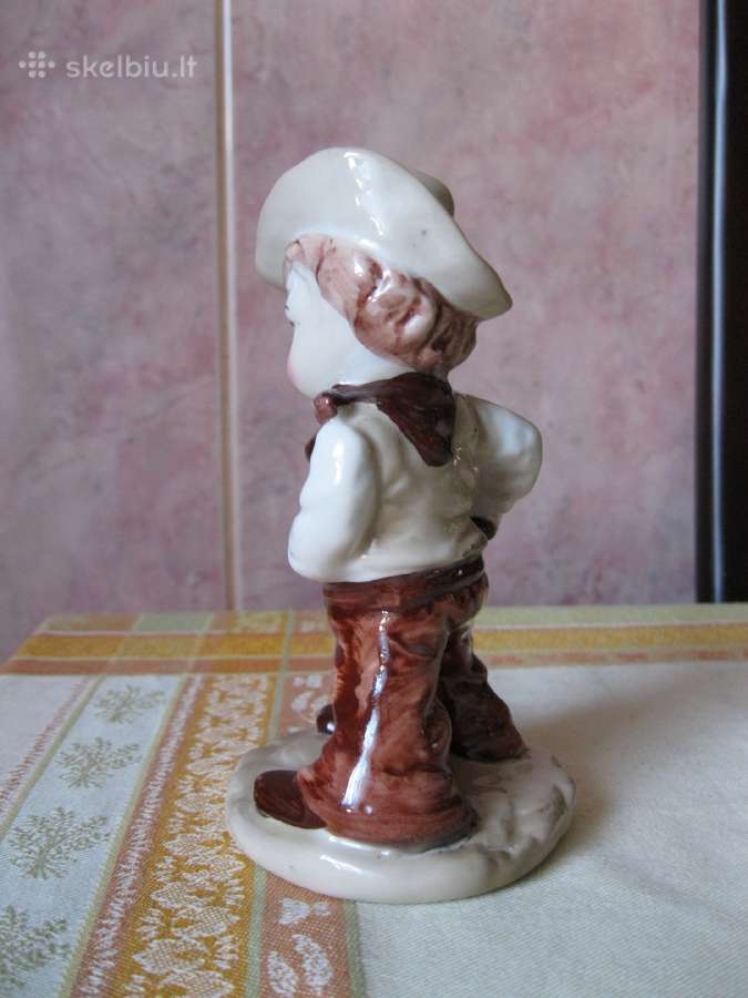 Porceliano statulele - labai grazi.zr. foto. . - nuotraukos Nr. 6