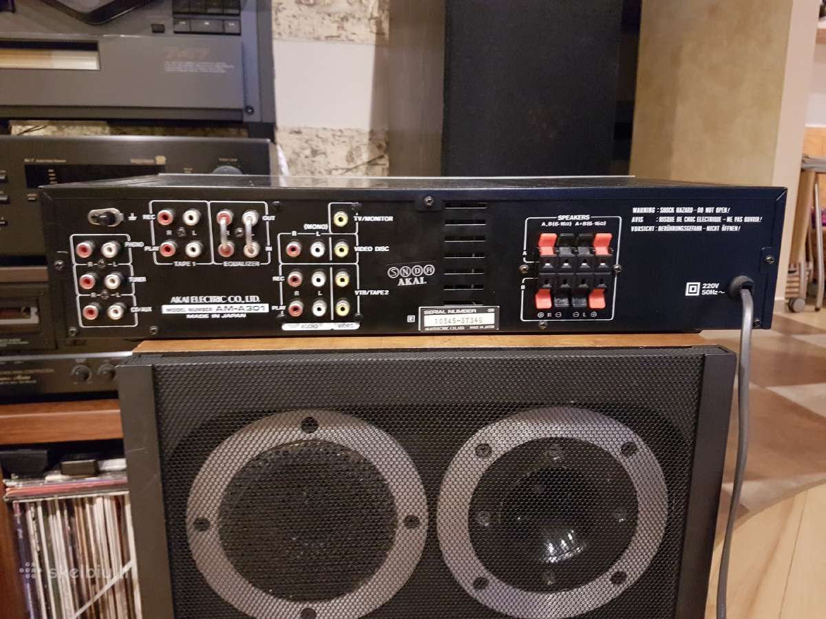 Parduodu Akai Am-a 301