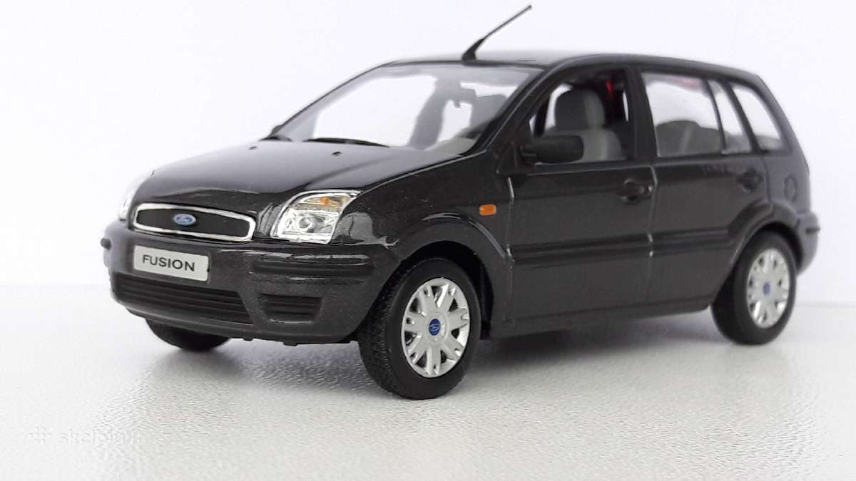 1/43 modeliukai Ford Fusion - nuotraukos Nr. 2