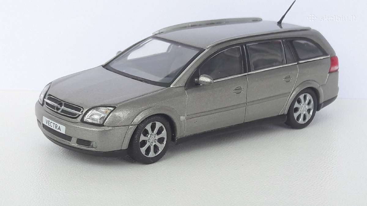 1/43 modeliukai Opel Vectra C caravan - nuotraukos Nr. 2