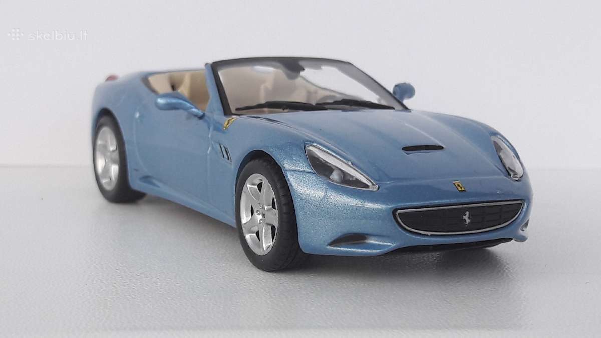 1/43 modeliukai Ferrari California - nuotraukos Nr. 3