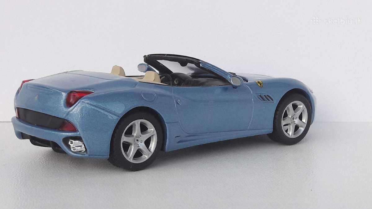 1/43 modeliukai Ferrari California - nuotraukos Nr. 4