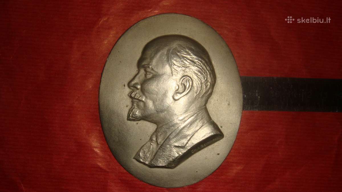 Plakėtė.