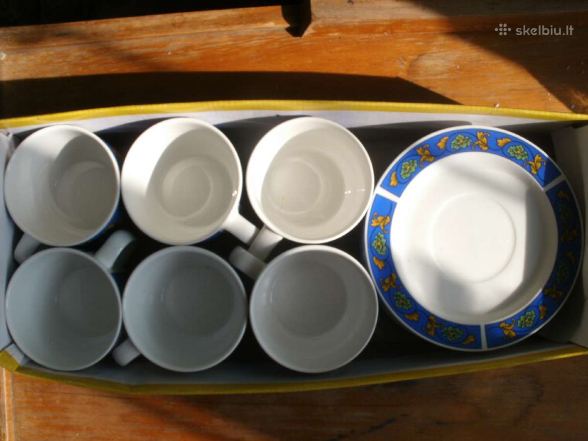 Puodelių rinkinys