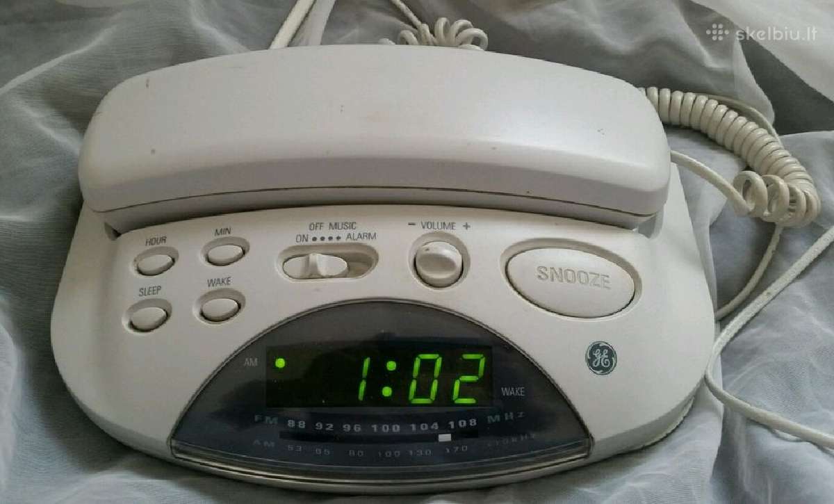 Miegamojo telefonas su radija ir žadintuvu