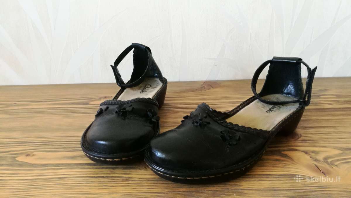 Juodi Clarks bateliai