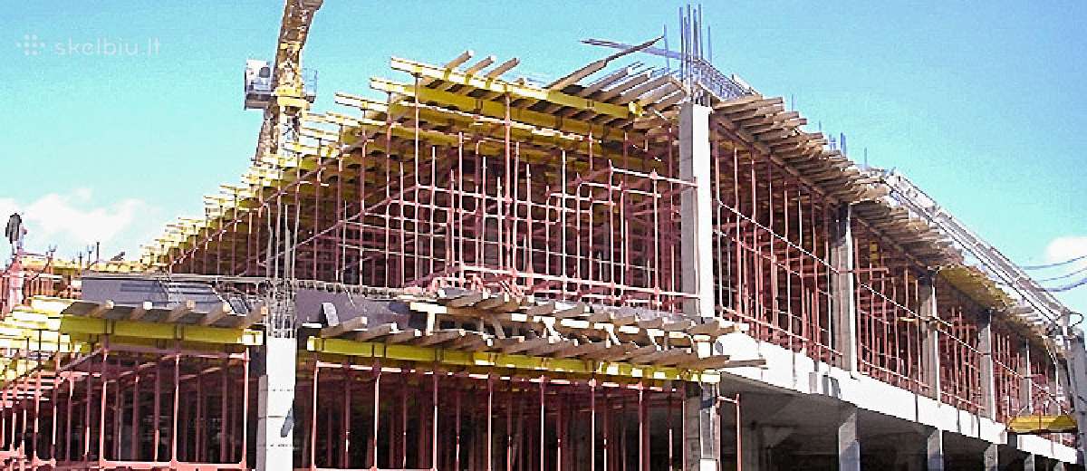 6.Statramsčiai,galvos,trikojai 86409000