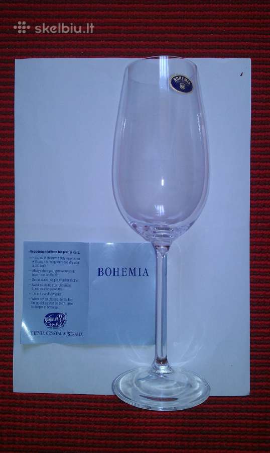 Balto vyno taurės Bohemia - nuotraukos Nr. 2