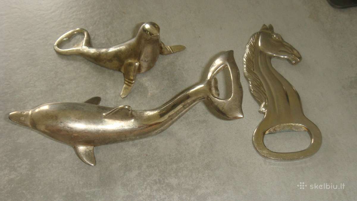 Atidarytuvai.