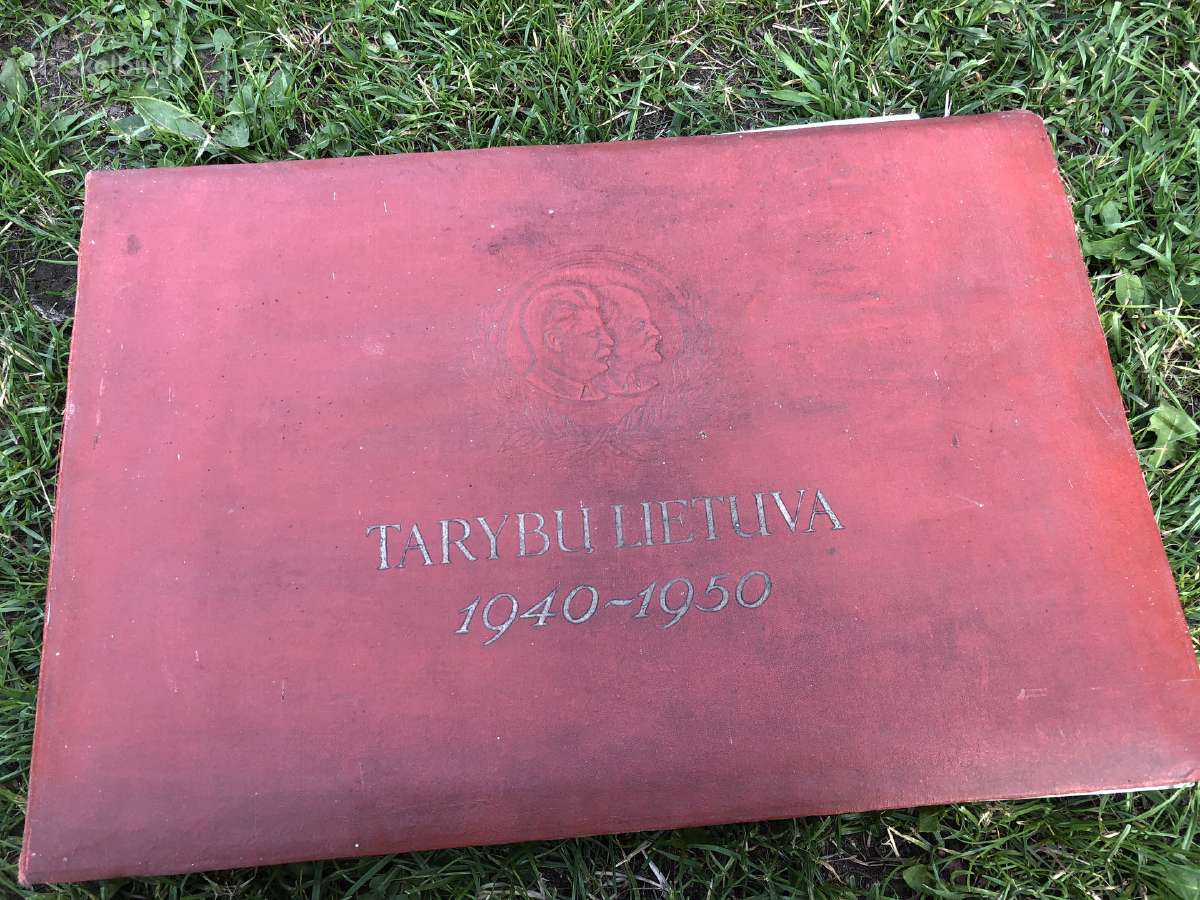 Albumas, 1992 istorinis lapelis - nuotraukos Nr. 10