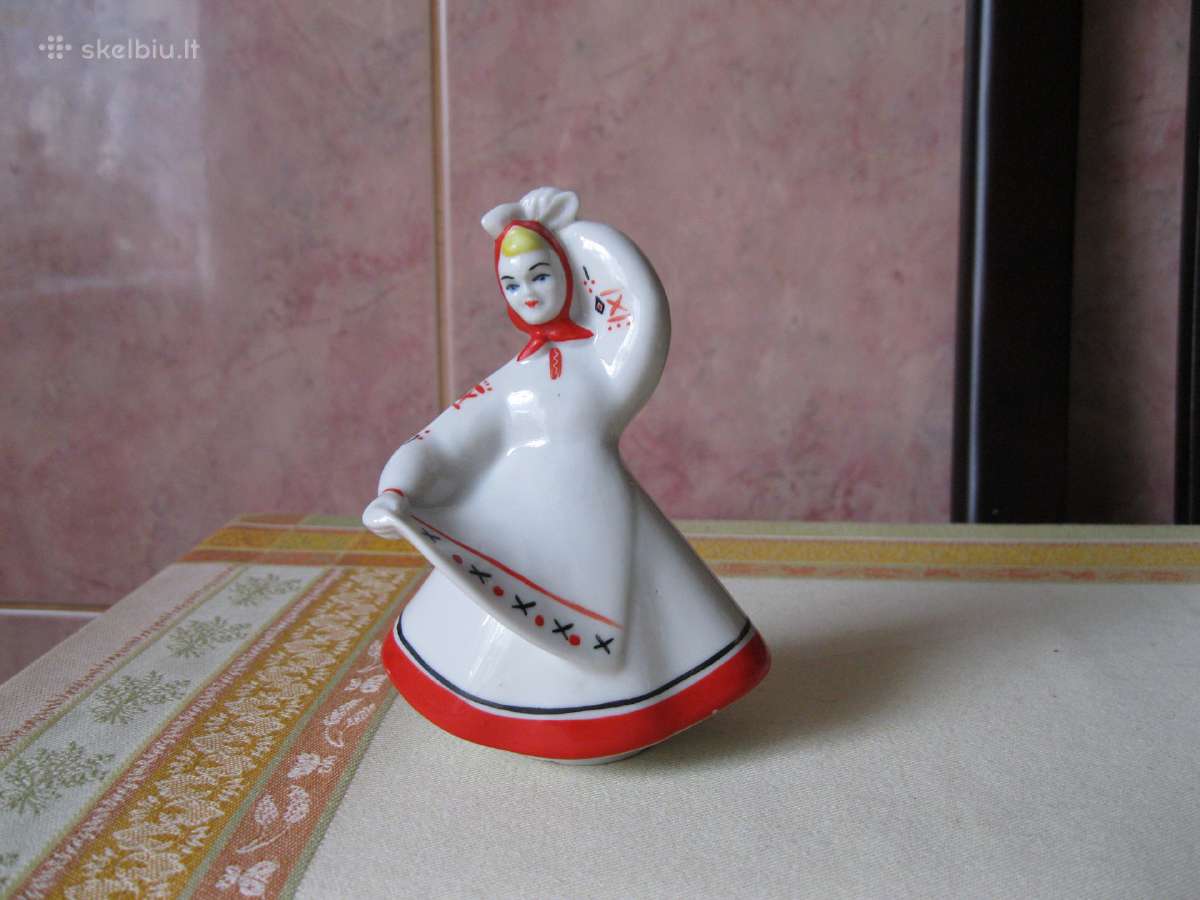 Porceliano statulele - sokeja. zr. foto.