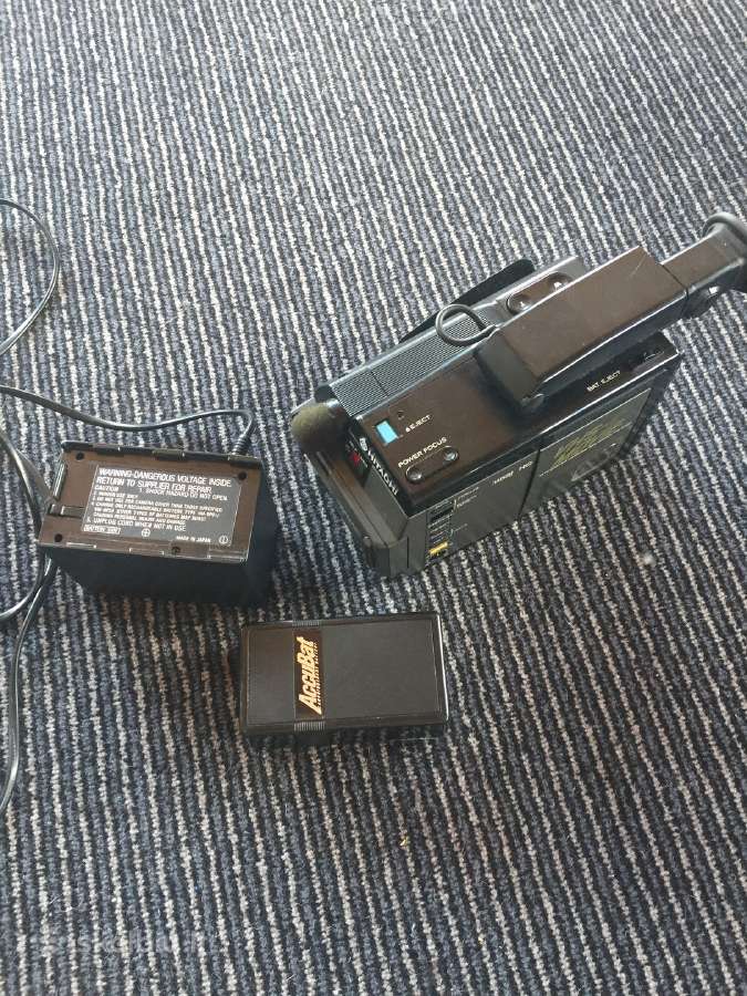 Video kamera hitachi