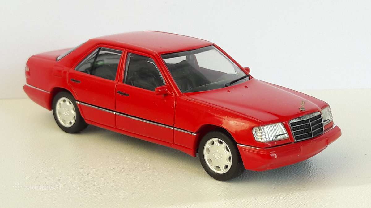 1/43 modeliukai MB E-class E320 W124 - nuotraukos Nr. 3