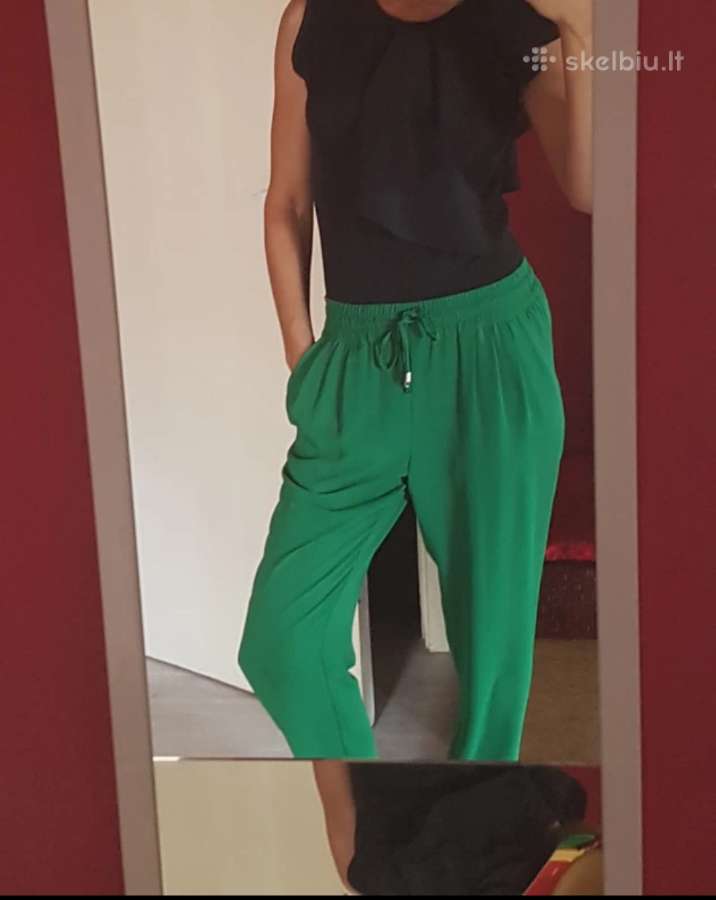 Naujos Zara kelnes