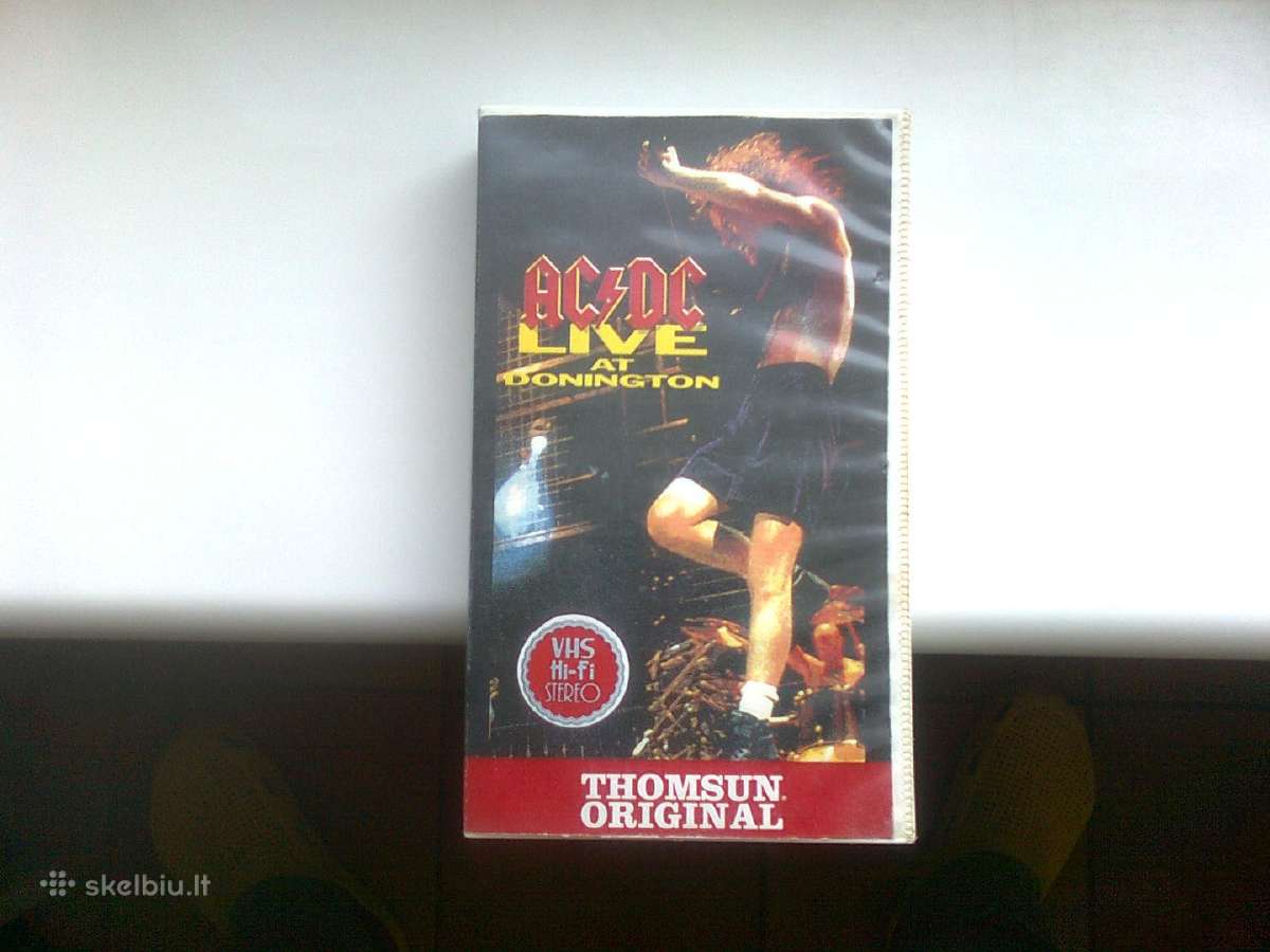 A C/ D C "Live at Donington" 1991 metai