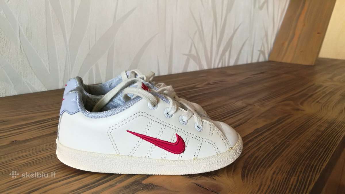 Nike kedukai - nuotraukos Nr. 2