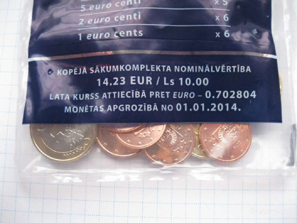 Latviski eurai - banko pakuoteje.zr. foto - nuotraukos Nr. 4