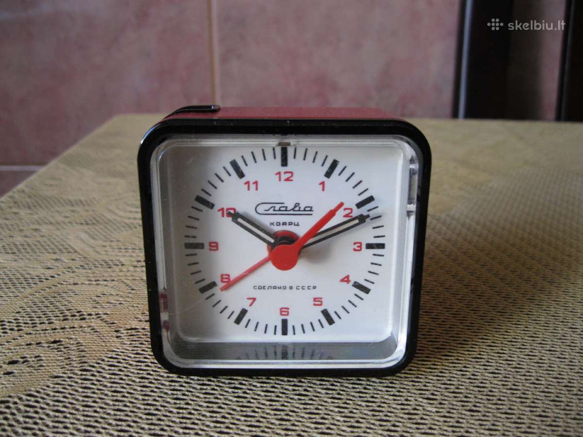 CCCP laikrodis zadintuvas pilnai veikia. .