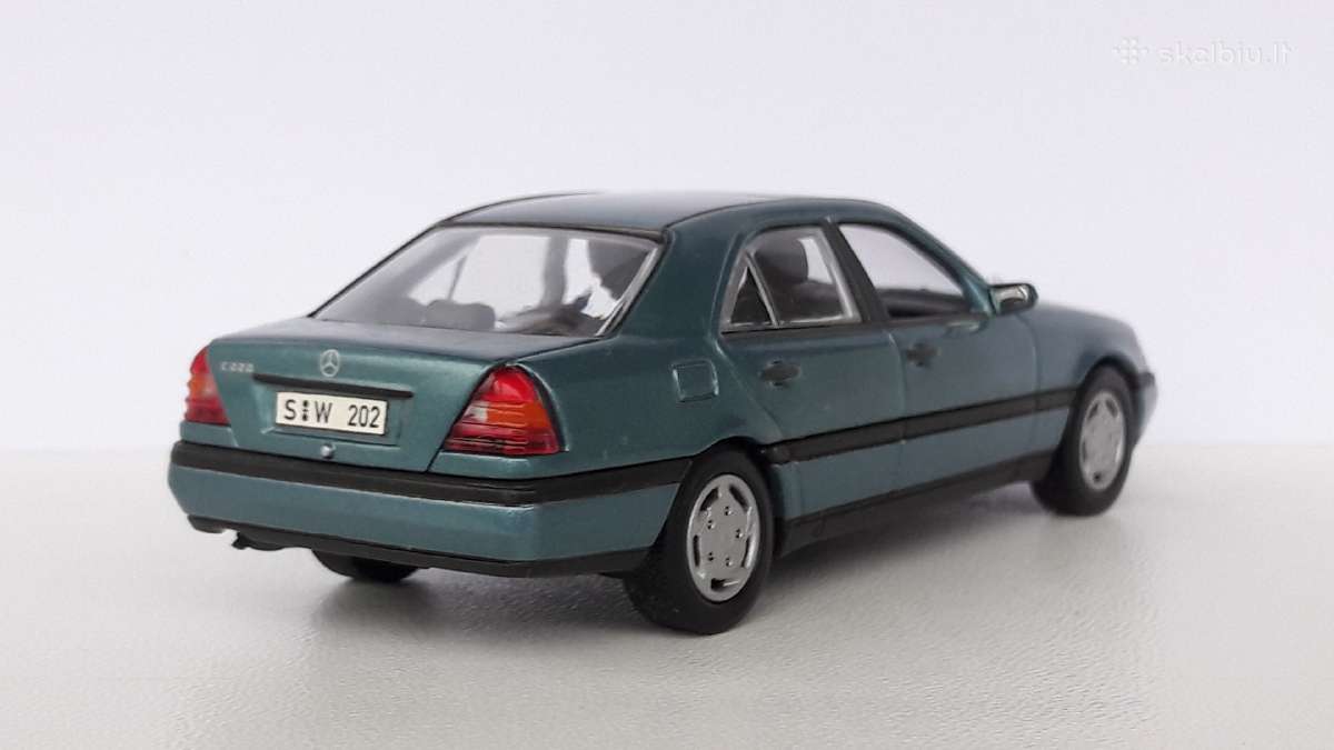 1/43 modeliukai MB C-class W202 C220 - nuotraukos Nr. 4