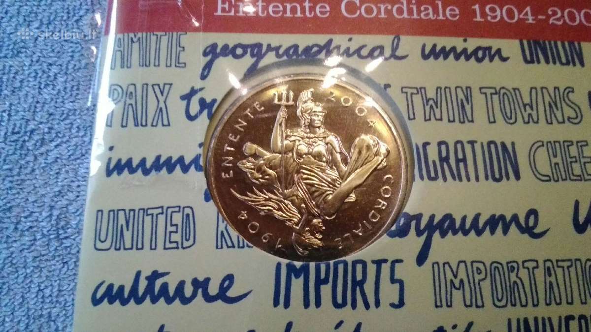 UK 2004 m. 5 funtai cu-ni