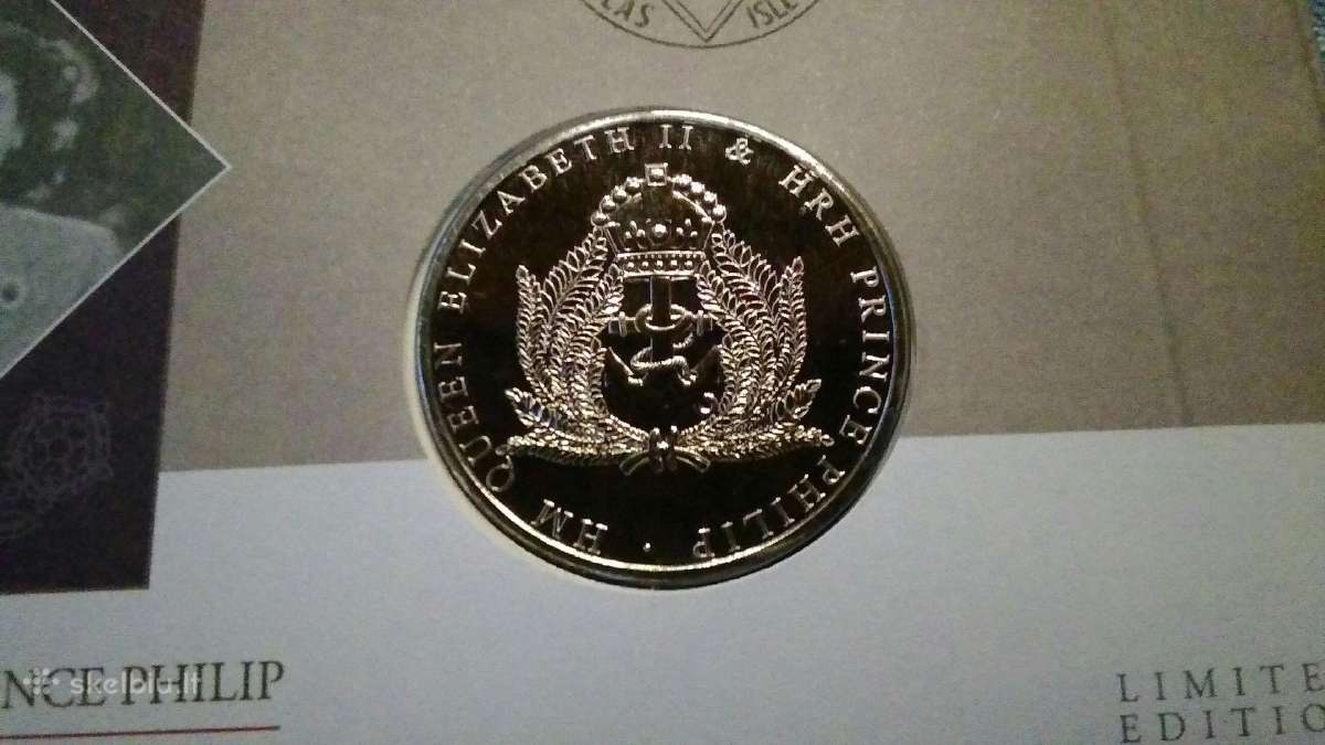 Pitcairn islands 2011 m. 2 dollars cu-ni