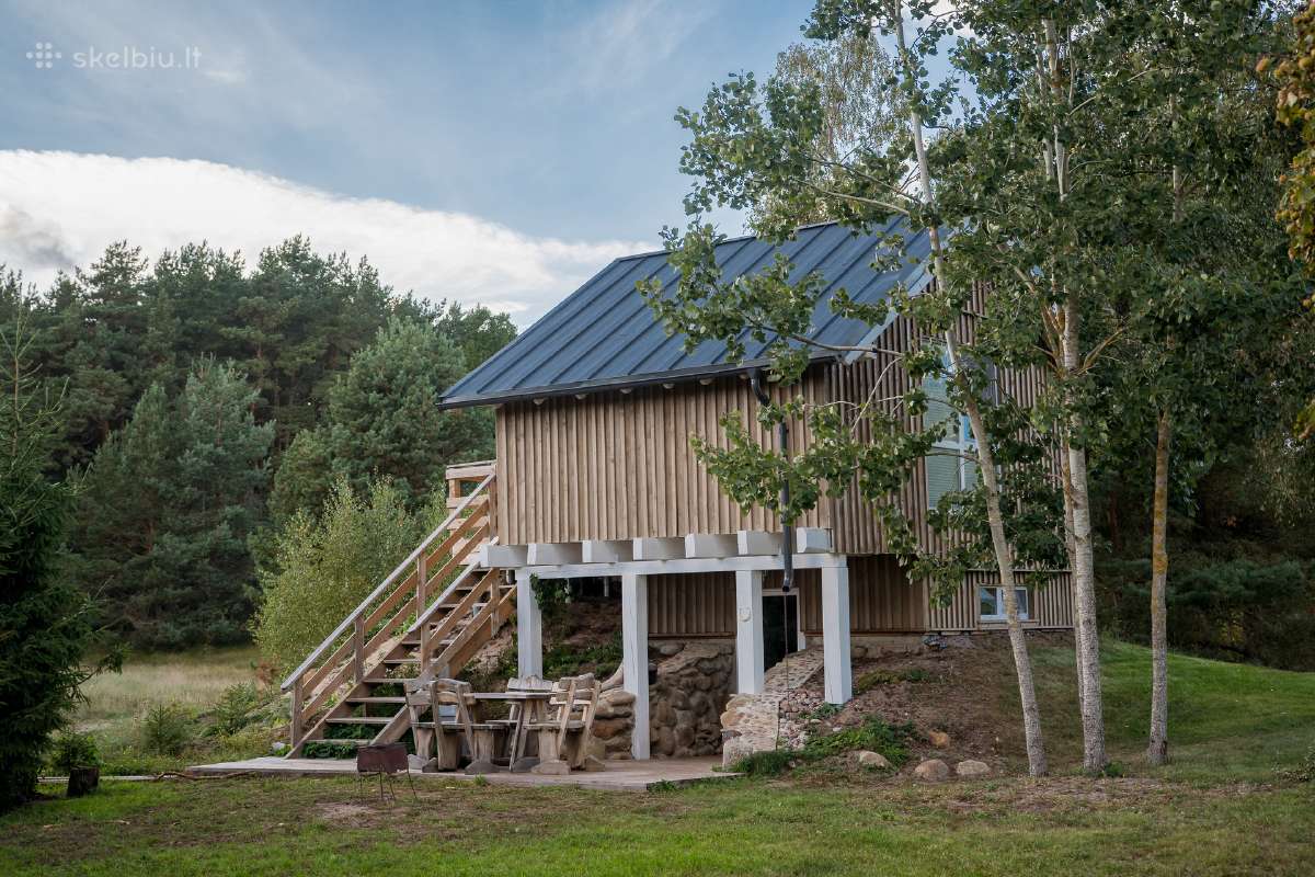Akmeninė vila