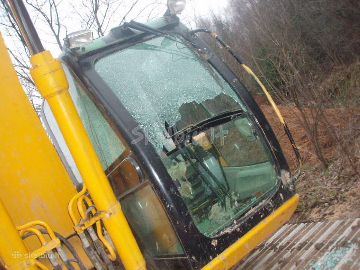 Bobcat stiklas, gamyba ir keitimas - nuotraukos Nr. 9