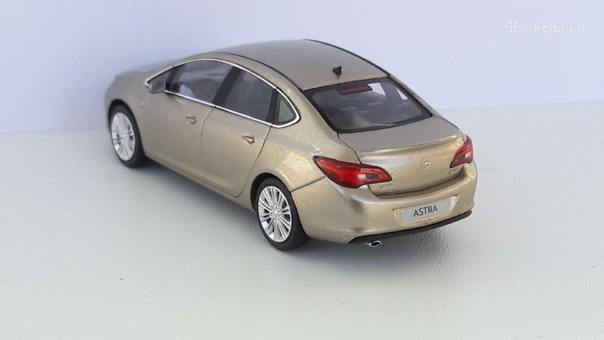 1/43 modeliukai Opel Astra J - nuotraukos Nr. 11
