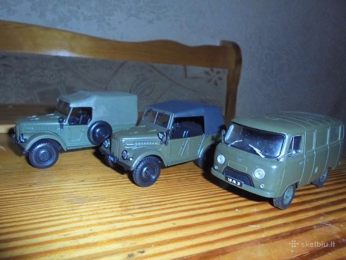 Kolekciniai modeliukai Uaz-452 ir Gaz-69 1/43 - nuotraukos Nr. 6