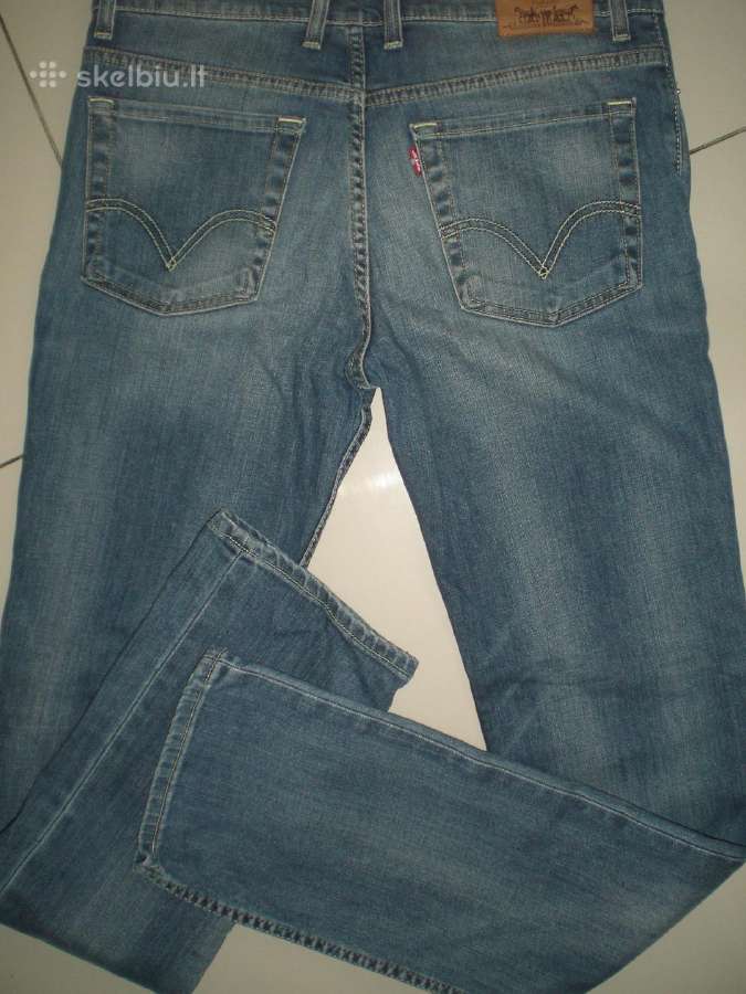 Levis 32/34