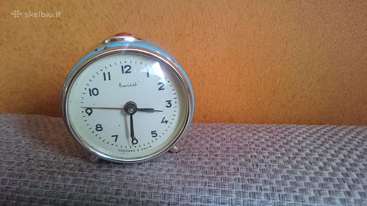 Stalinis CcccCCCP laikrodis