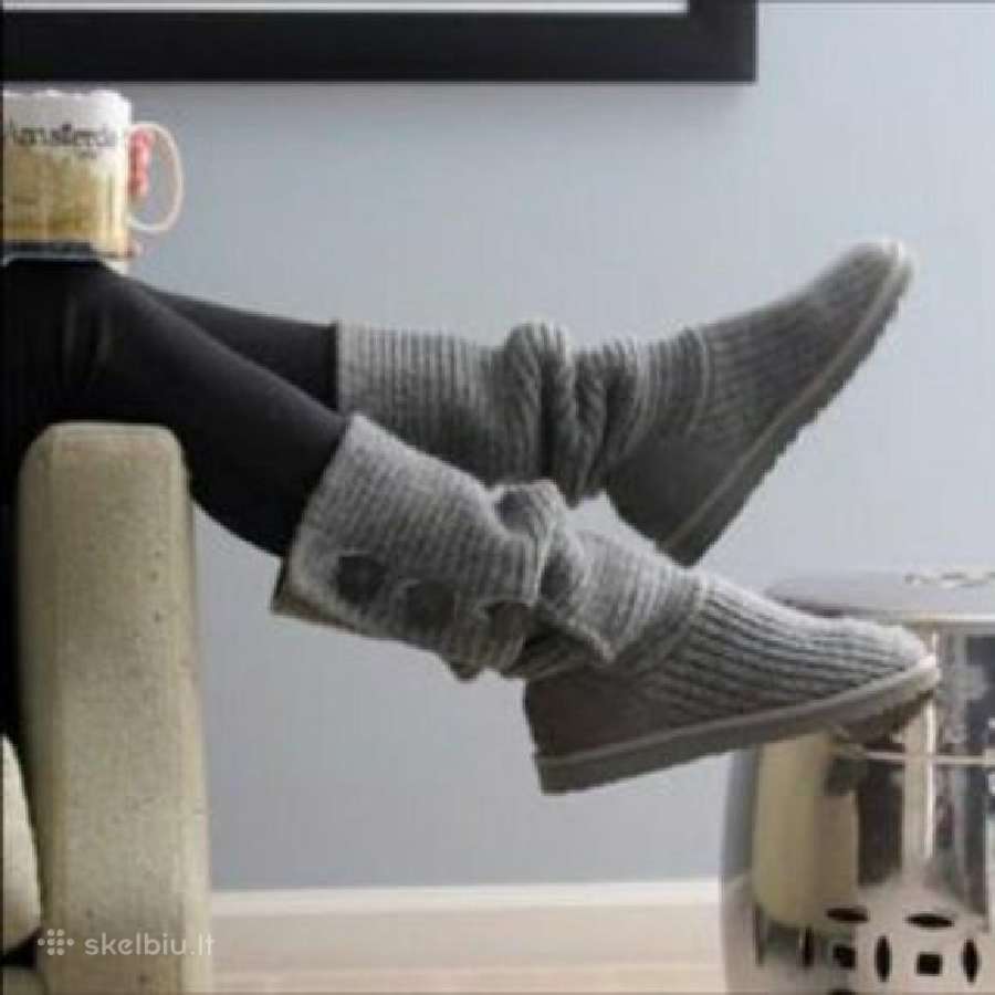 Moteriški ugg cardy bots.