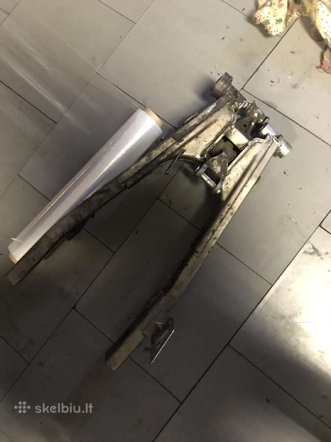Yamaha Xtz660 dalimis ispardavimas - nuotraukos Nr. 8