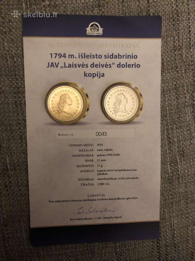 Du medaliai su sertifikatu