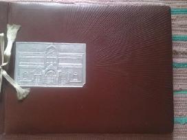 Seną albumą dar iš 1950 m