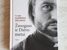 Knyga Kunigas A. Toliatas Žmogaus ir Dievo metai