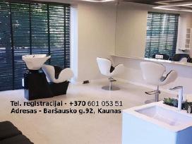 Išnamojamas manikiuro ,pedikiuro kabinietas.