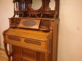 For Sale/parduodami Estey Organ Brattleboro 1901m.