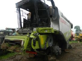 Kombaino claas lexion 600 atsarginės dalys